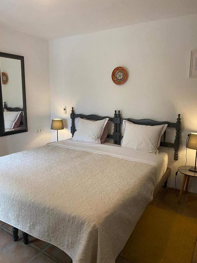 Bed and Breakfast El Nispero Dulce Alcaucín Zewnętrze zdjęcie